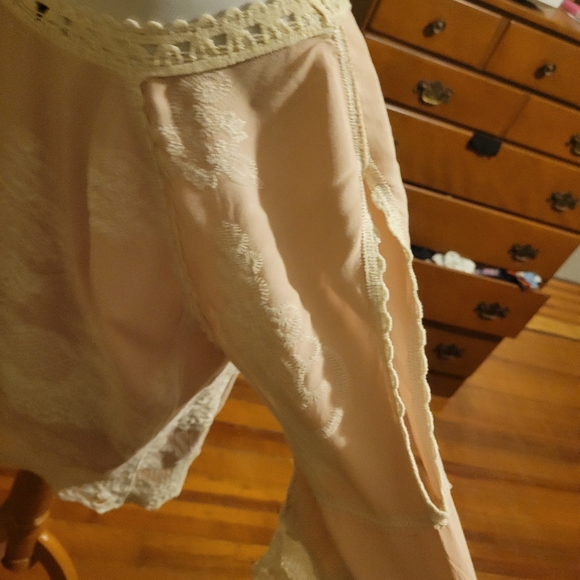 Pink Blouse - Picture 4 of 5